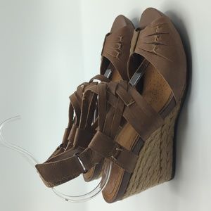 Clark Kyna Tobacco Wedge Leather Sandals sz 6.5 M